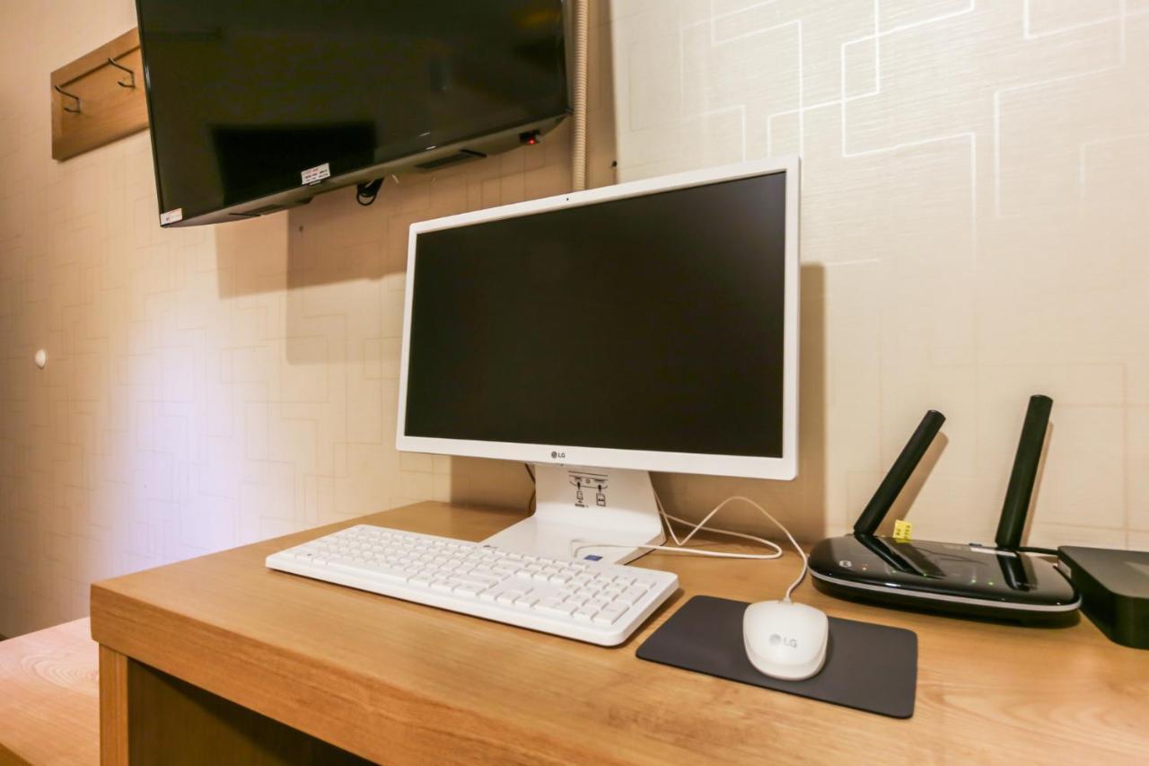 Gimhae Business Hotel K Экстерьер фото
